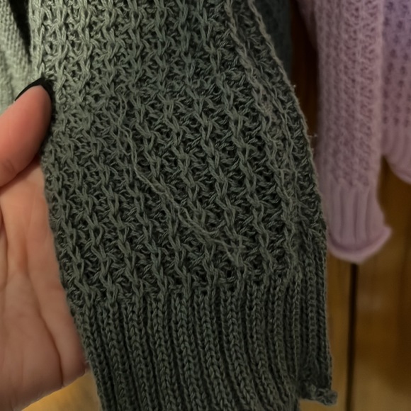 Maurices bundle of woven sweaters size S/M - Picture 5 of 6